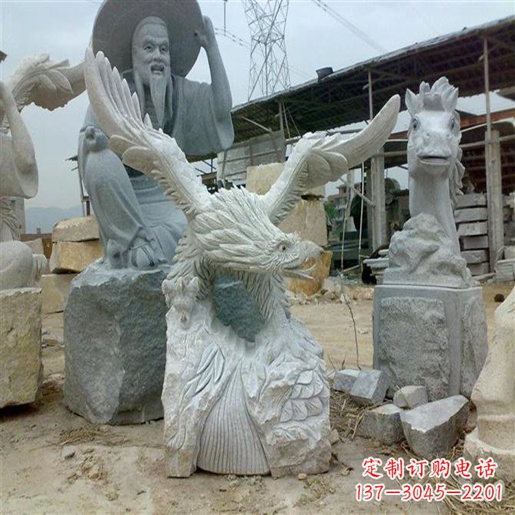 信阳花岗岩老鹰石雕,精美壮观!