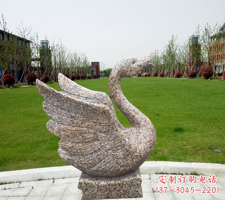 信阳中领雕塑推出的浪漫喷水天鹅雕塑,它是一件…