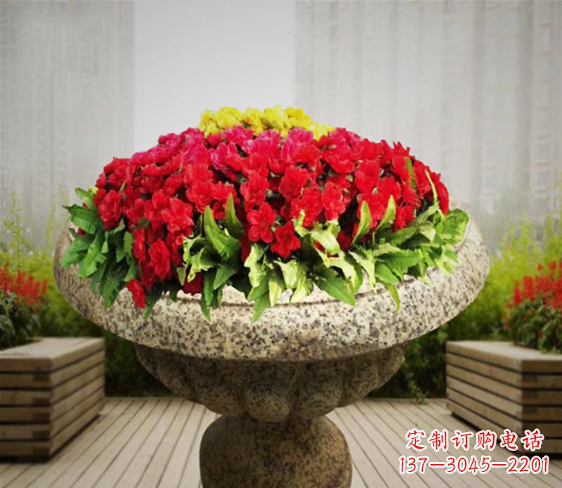 信阳花岗岩小区景观花盆雕塑:精美艺术设计