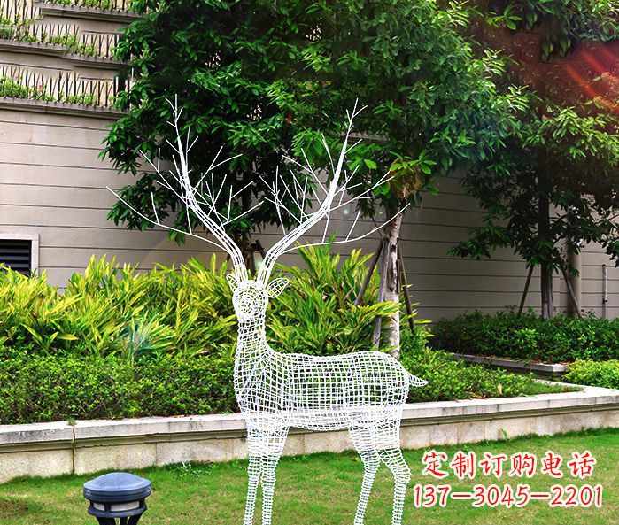 信阳创造魅力的麋鹿不锈钢雕塑