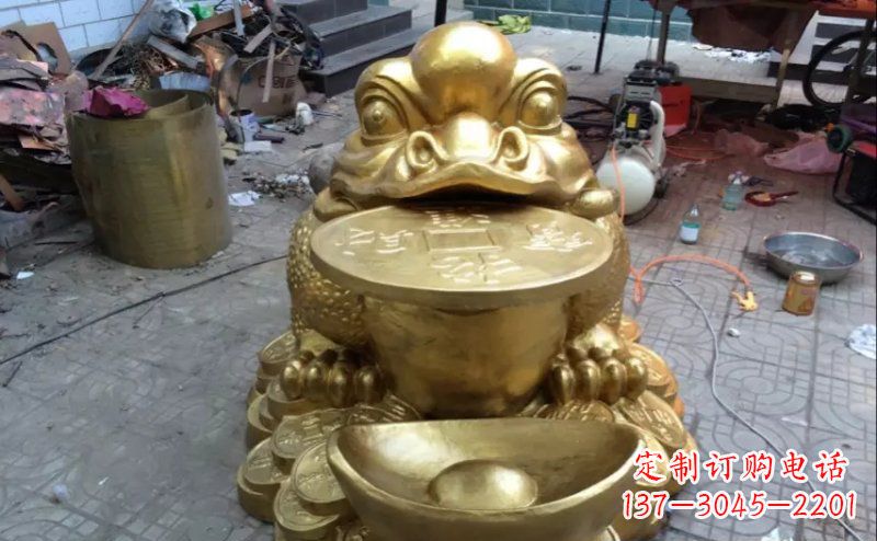 信阳铜质金蟾招财动物雕塑