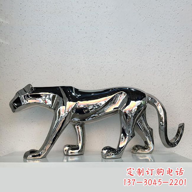 信阳杰出的不锈钢金钱豹雕塑