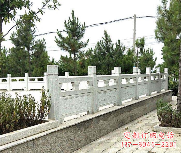 信阳大理石栏杆雕塑：精致的定制艺术品