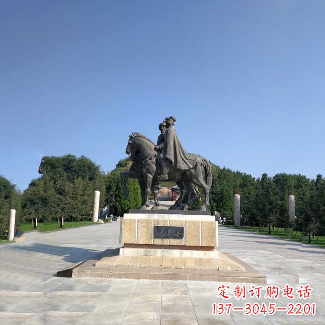 信阳王昭君雕塑,象征传承君臣之义