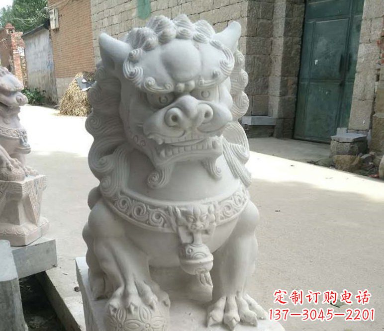 信阳南方石雕龙狮子——浓烈的中国风雕塑