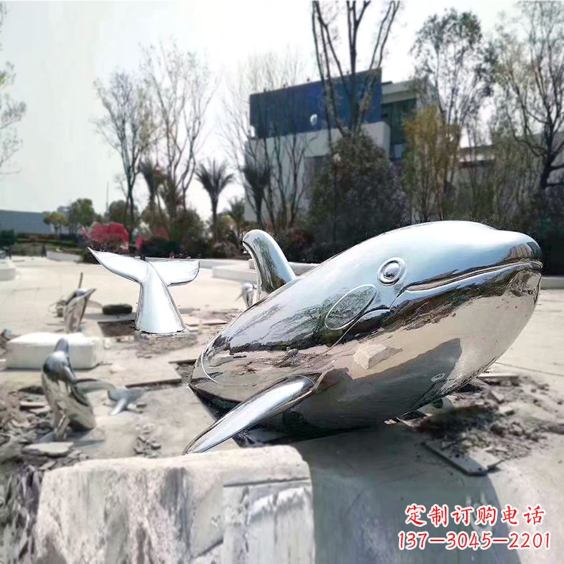 信阳奇特美观的镜面不锈钢鲸鱼雕塑