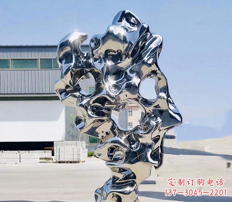 信阳太湖石雕塑,完美结合不锈钢镜面