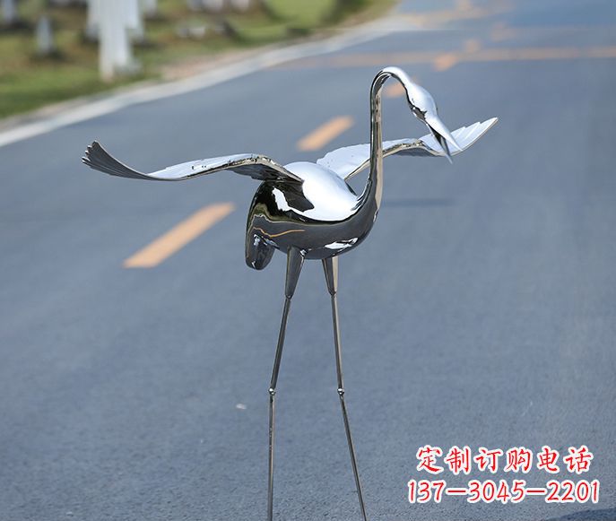 信阳中领雕塑:酒店装饰精美仙鹤雕塑