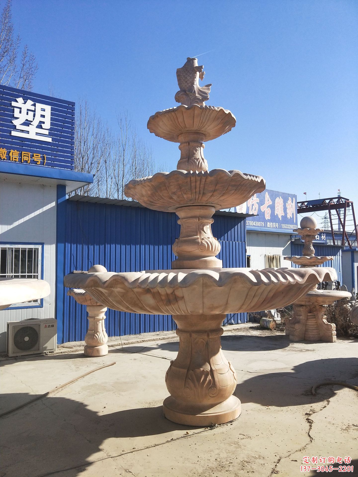信阳魅力四射的莒南风水球雕塑