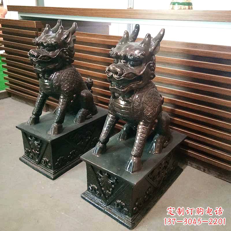 信阳饰你家门口的瑞祥麒麟雕塑