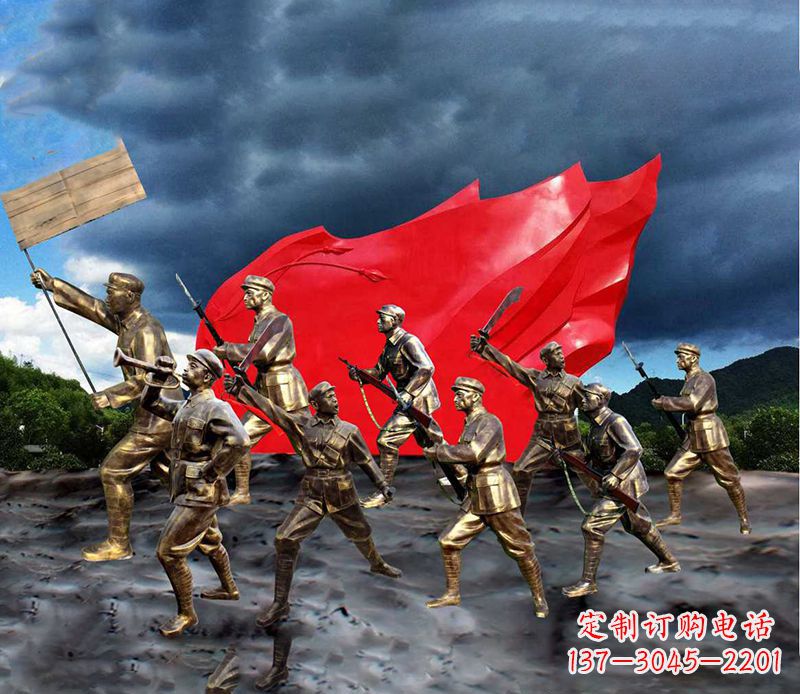 信阳纪念伟大革命先烈的红军雕塑