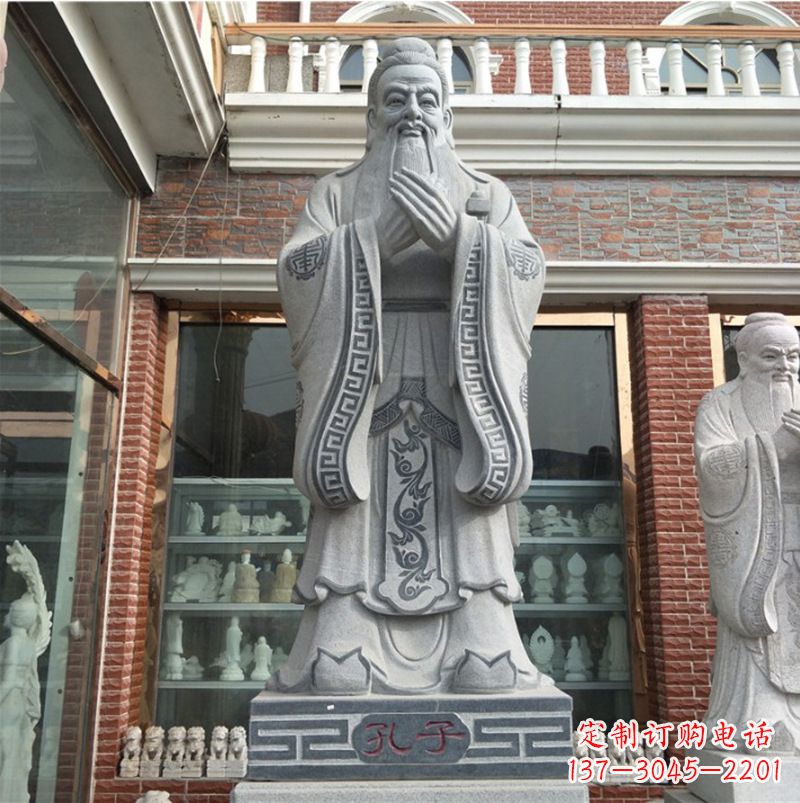 信阳传承历史的伟大孔子雕塑