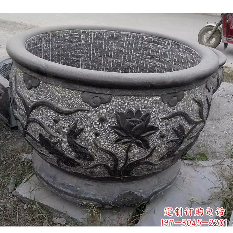 信阳传统宁波老青石水缸雕塑