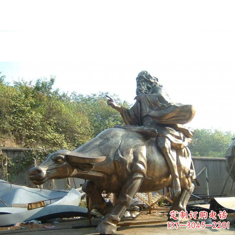 信阳绽放老子雕像的传统文化魅力