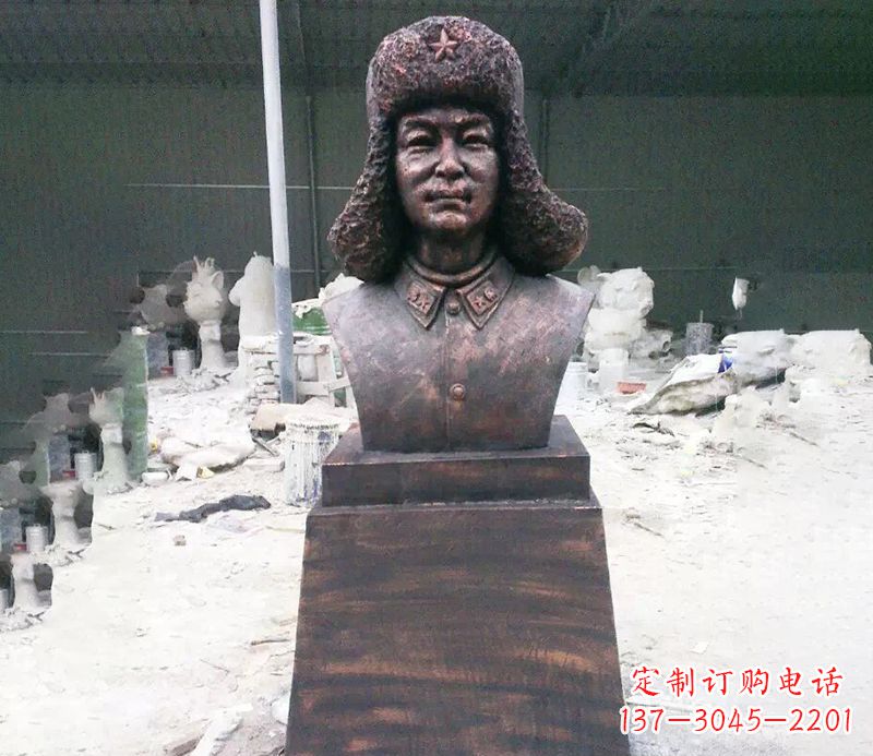 信阳风采灿烂,无与伦比的雷锋雕塑