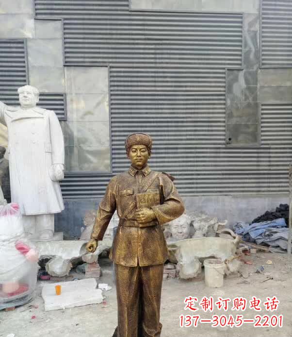 信阳雷锋雕塑,传承志愿精神