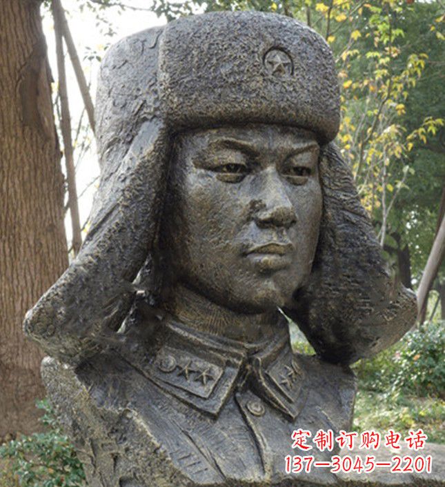 信阳精致雕刻,肃穆崇尚——雷锋铜雕塑