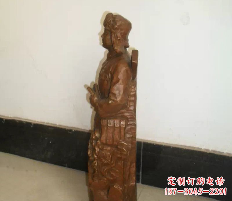 信阳精致纪念——雷锋铜雕