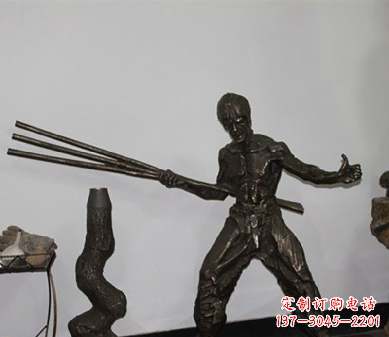 信阳海量李小龙铜雕尽显功夫之美