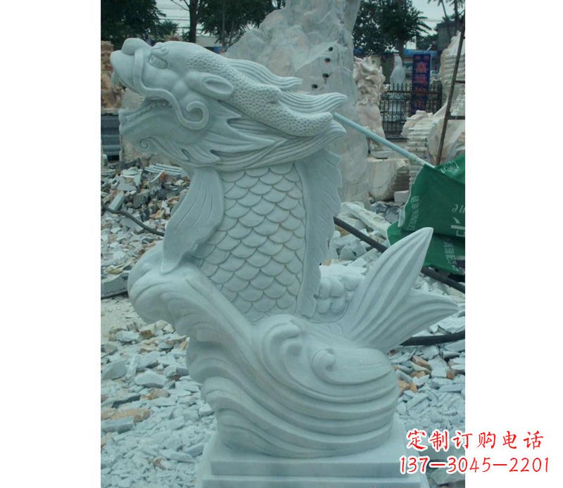 信阳引领潮流,定制你的专属鲤鱼雕塑