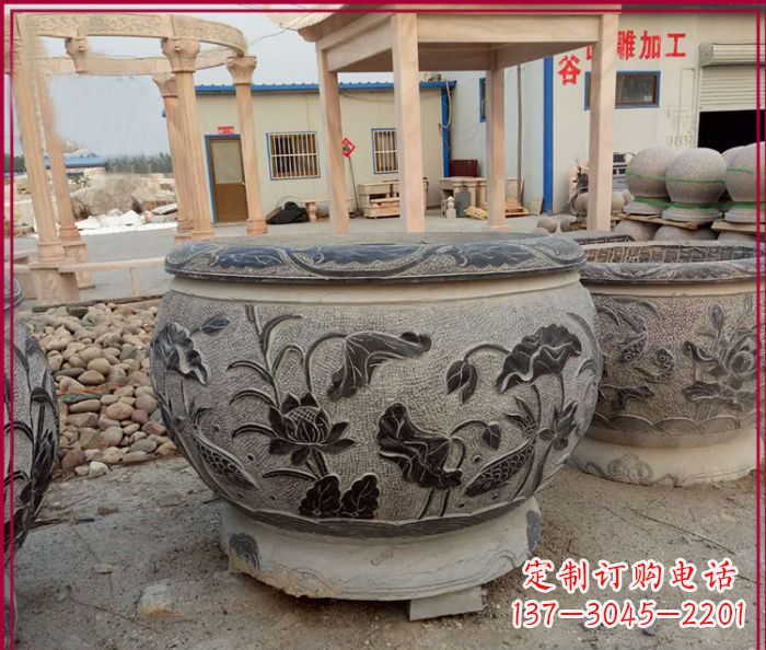 信阳中领雕塑:传承经典,水缸雕塑仿古圆水缸
