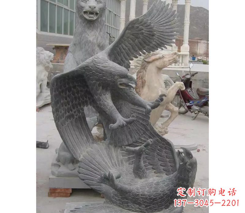 信阳中领雕塑推出的石雕老鹰是一款充满生机与力…
