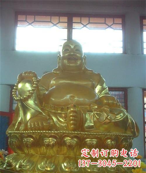 信阳传统工艺制作鎏金弥勒佛像