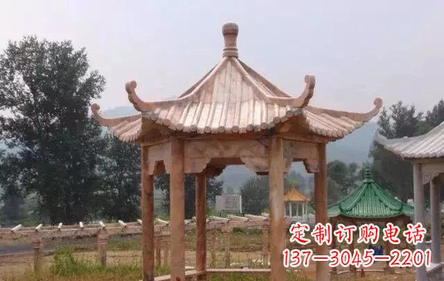 信阳营造古朴悠然的凉亭石雕