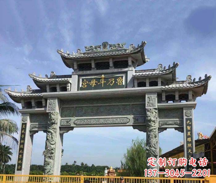 信阳独具特色的石雕牌坊雕塑