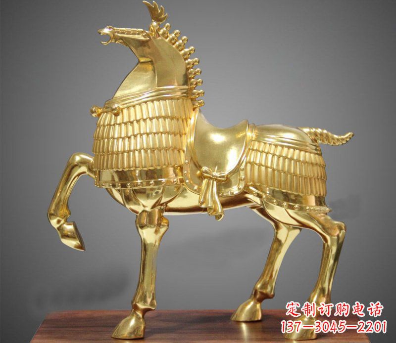 信阳马公园动物铜雕让您的生活充满动态