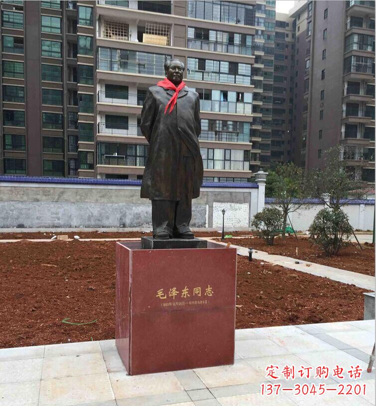 信阳中领雕塑拥有上千名专业雕塑师,精心制作出…