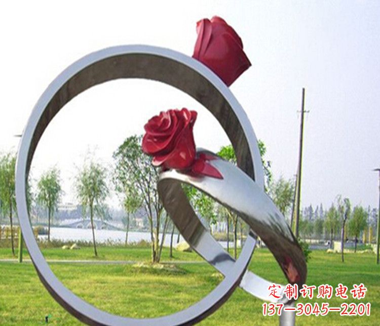 信阳不锈钢戒指雕塑展示