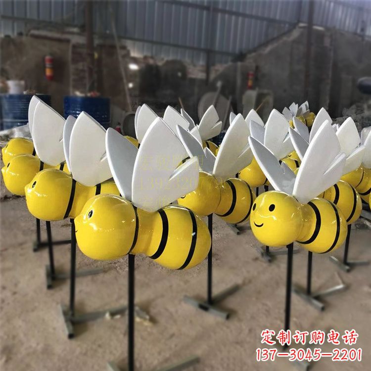 信阳动感蜜蜂雕塑,营造精致的都市公园