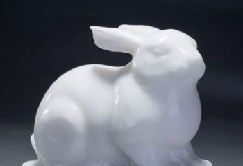 信阳精致汉白玉兔子雕塑