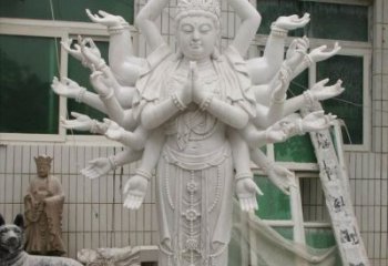 信阳汉白玉千手观音雕塑，精致细腻，深具宗教意义