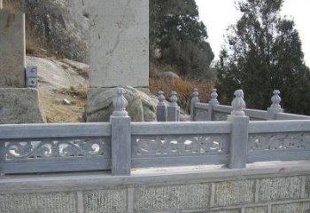 信阳中领雕塑：门神镇守！大理石栏板石雕