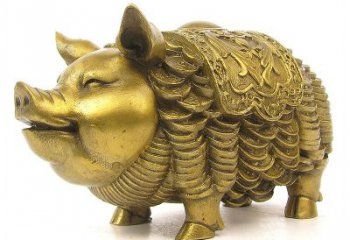 信阳欢迎招财猪，用黄铜打造新年祝福