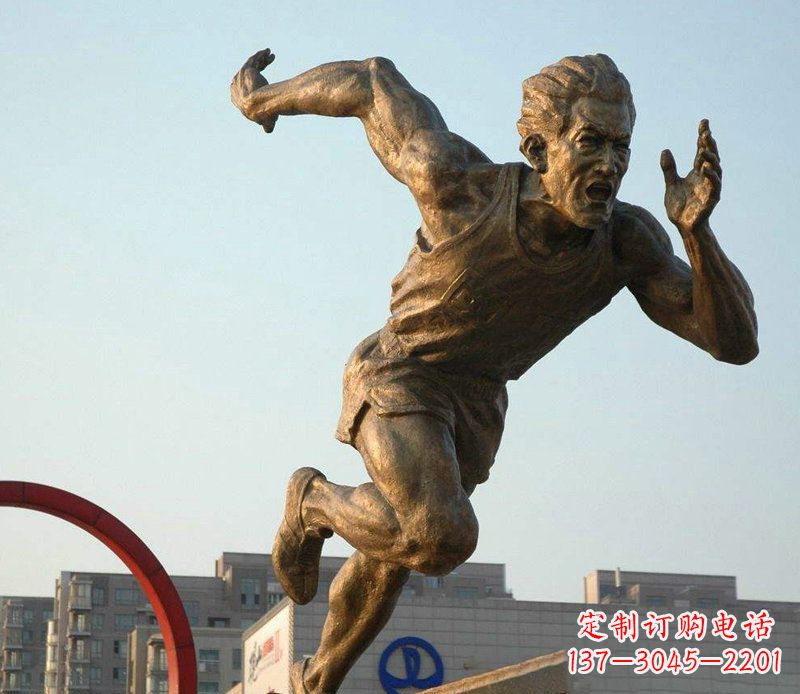 信阳把运动热情融入铜雕-男人雕塑