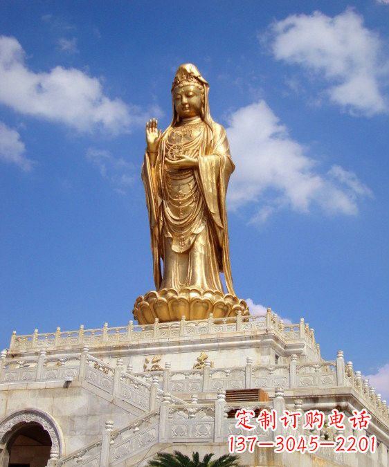 信阳精致观音塑天然南海玉雕