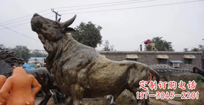 信阳令人惊叹的牛铜雕塑