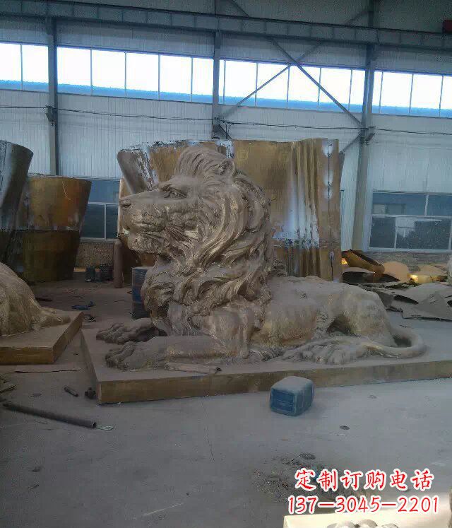 信阳中领雕塑推出的西洋狮子铜雕,是一件充满传…