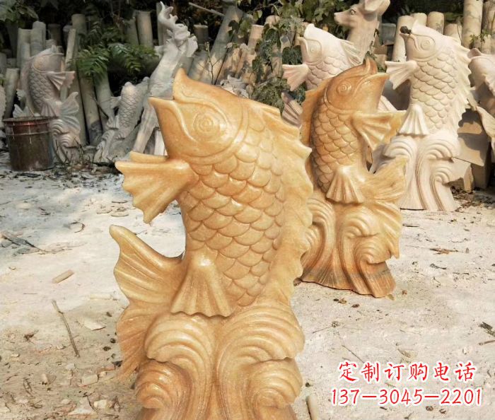 信阳中领雕塑精美鲤鱼雕塑