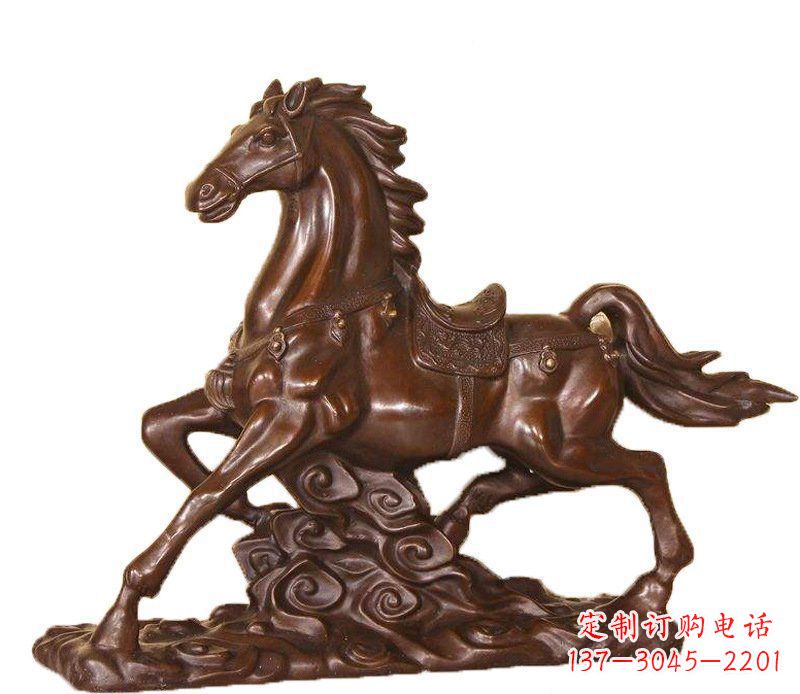 信阳答案中领雕塑:精致马玻璃钢仿铜动物雕塑中…