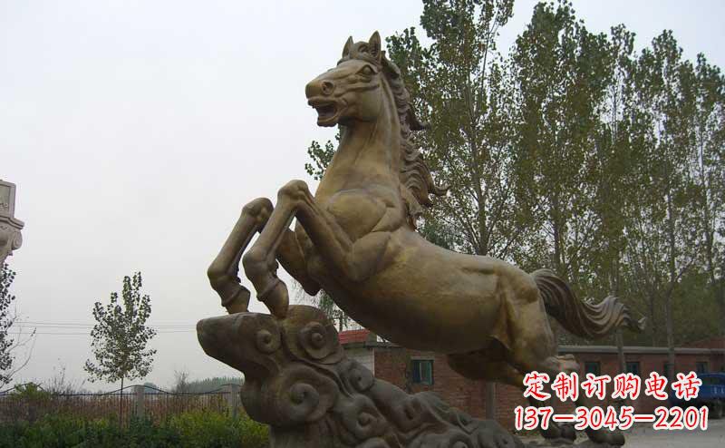 信阳领雕塑专业设计制作高端精美的马铜雕,装饰…