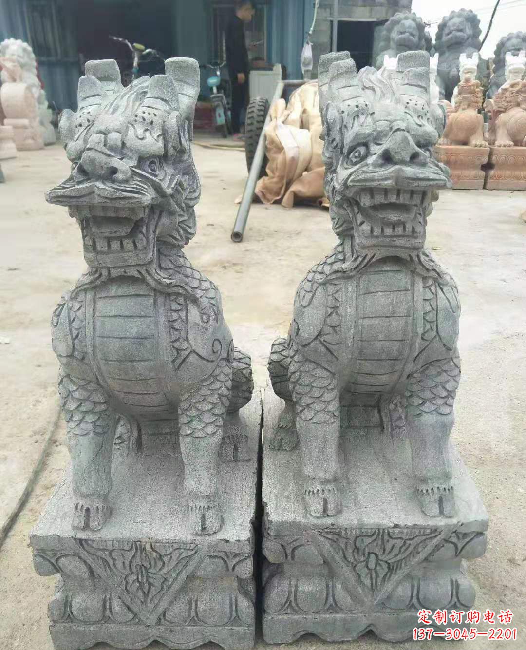 信阳古典雅致的麒麟石雕