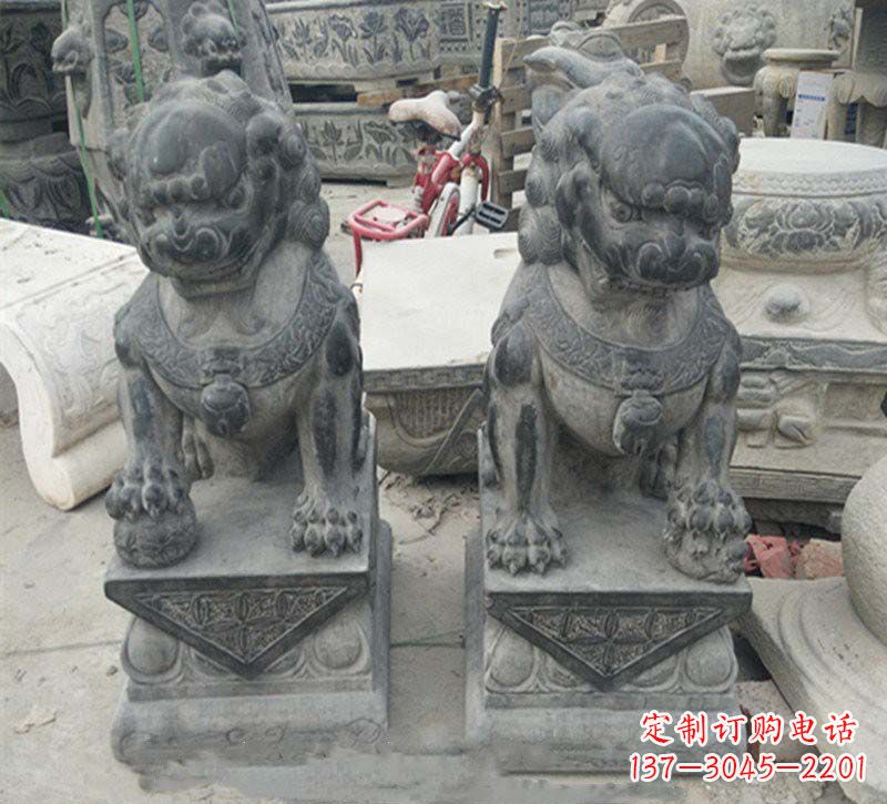 信阳传承传统,精致青石狮子雕塑