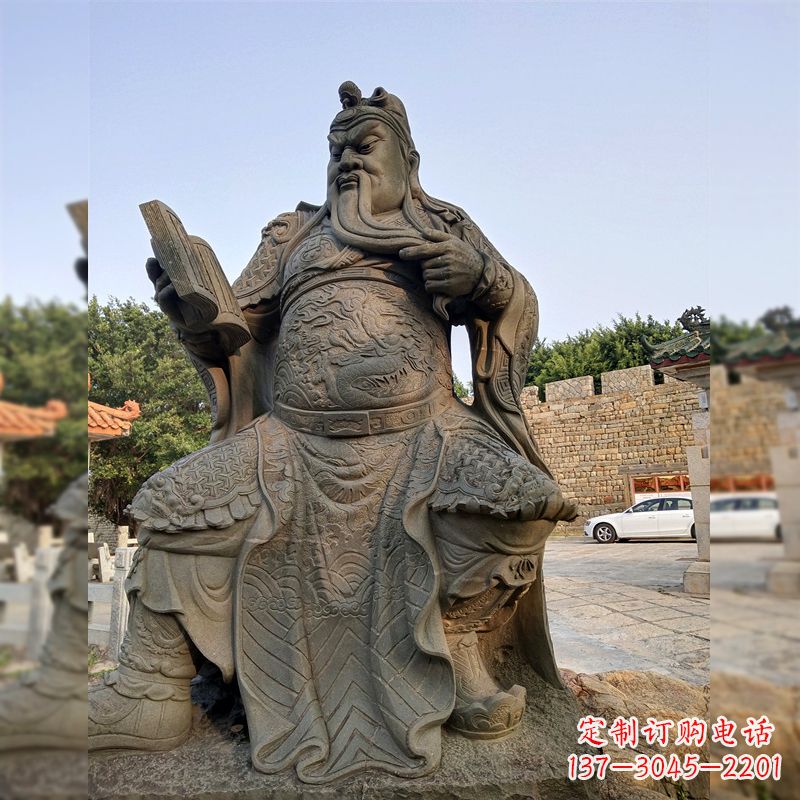 信阳青石关公雕塑,让您的家居更加古典优雅