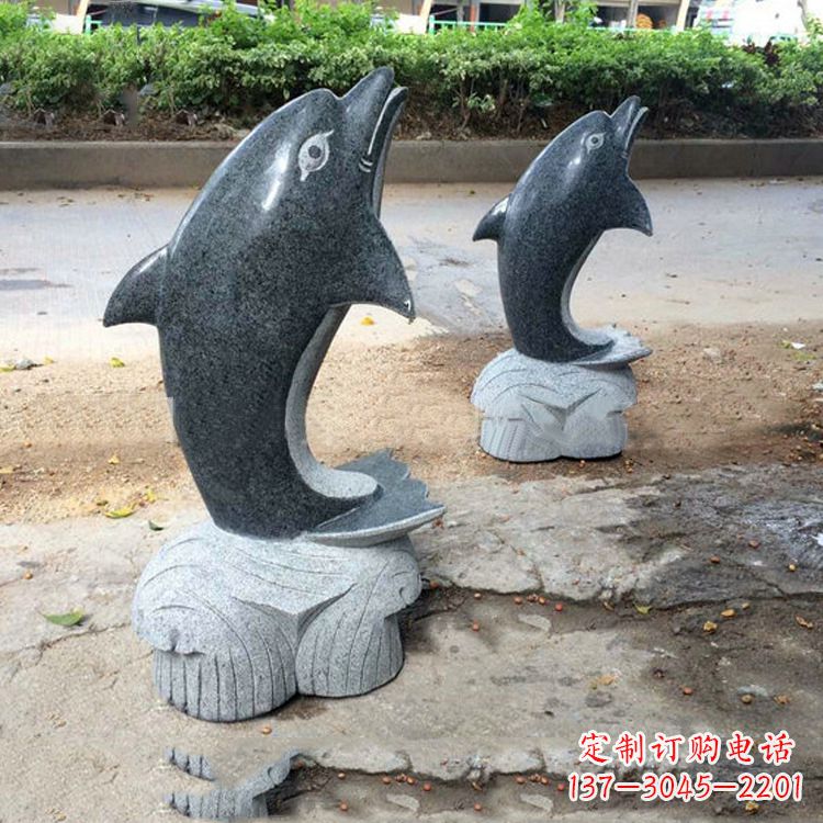 信阳青石海豚雕塑--精致好看与象征意义一起令人惊叹