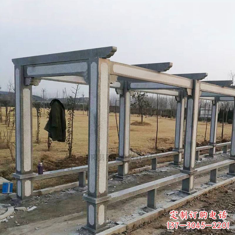 信阳青石花架雕塑是由技艺精湛的艺术家设计并制…