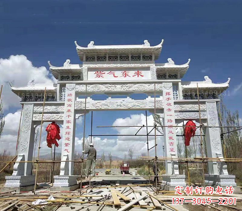 信阳青石简易石雕牌坊——牌坊雕塑定制